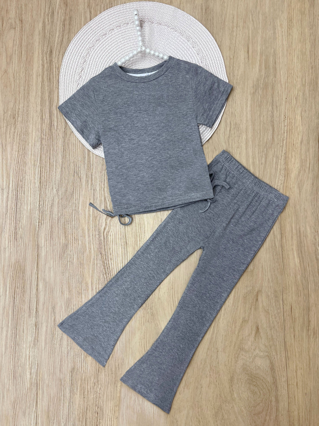 Everyday Stretch Grey Side-Ruched Tee & Flare Pant Set