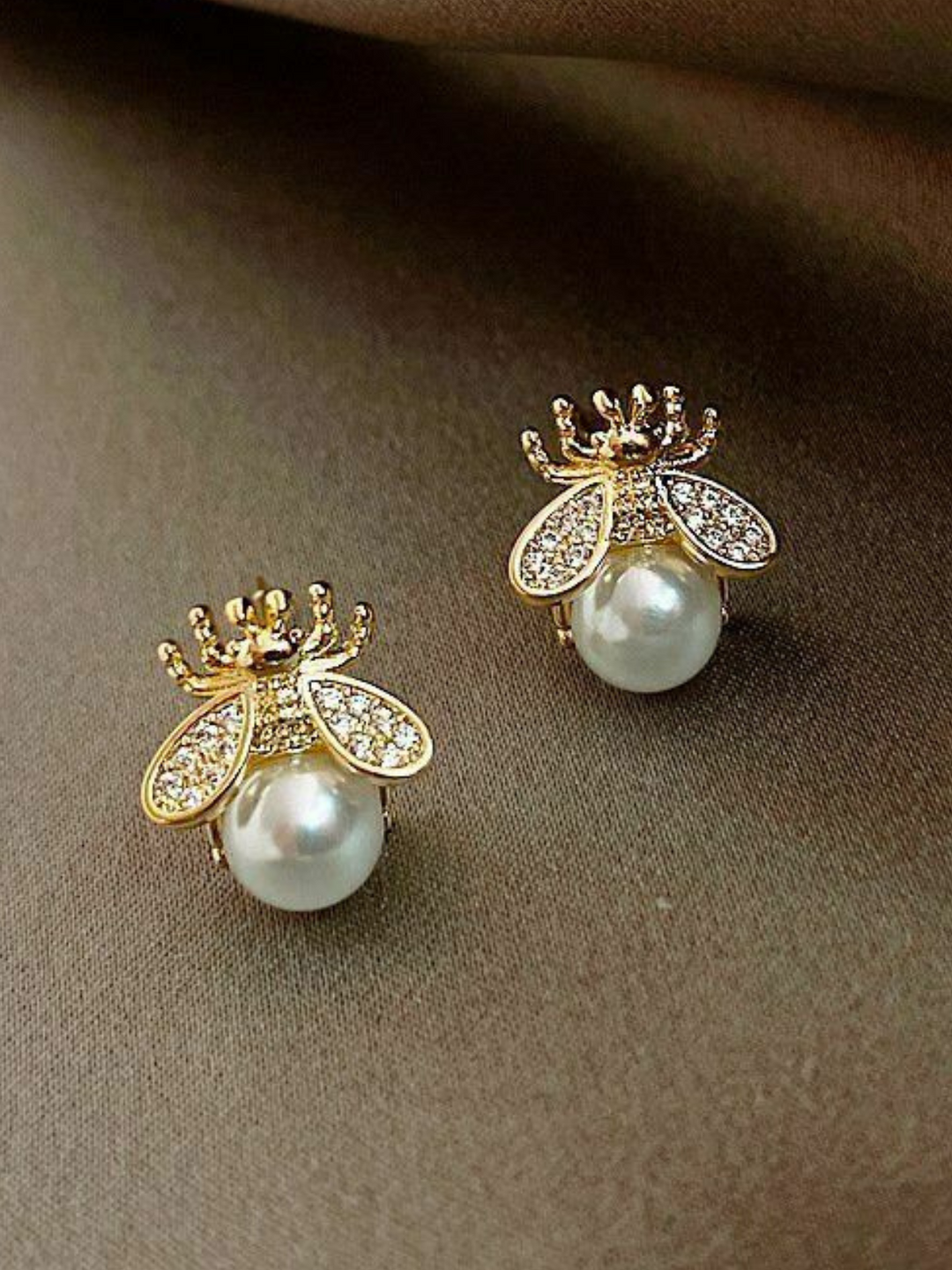 Mia Belle Girls Honey Bee Pearl Stud Earrings | Girls Accessories