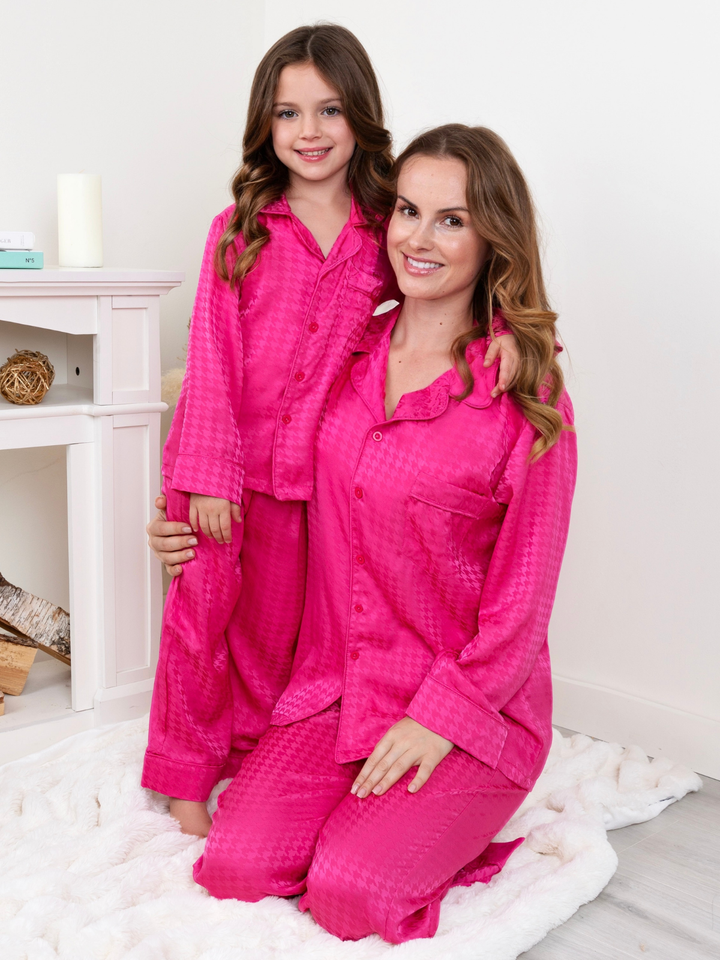 Mommy and Me Pink Houndstooth Print Silky Pajama Set