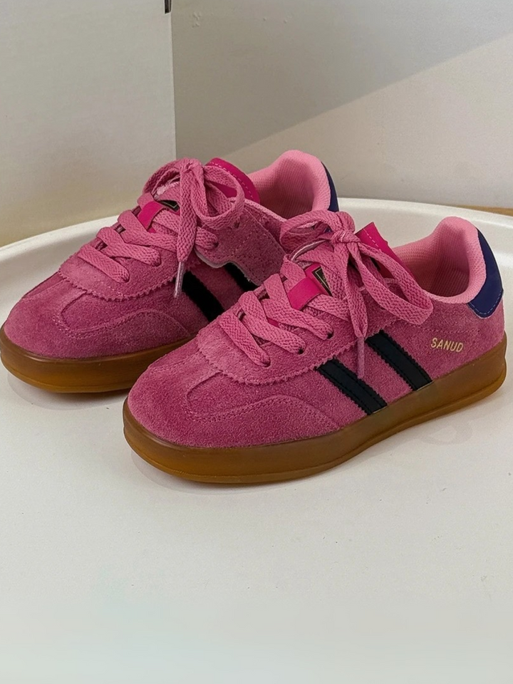 Meet Everyday Style Soft Sole Sneakers