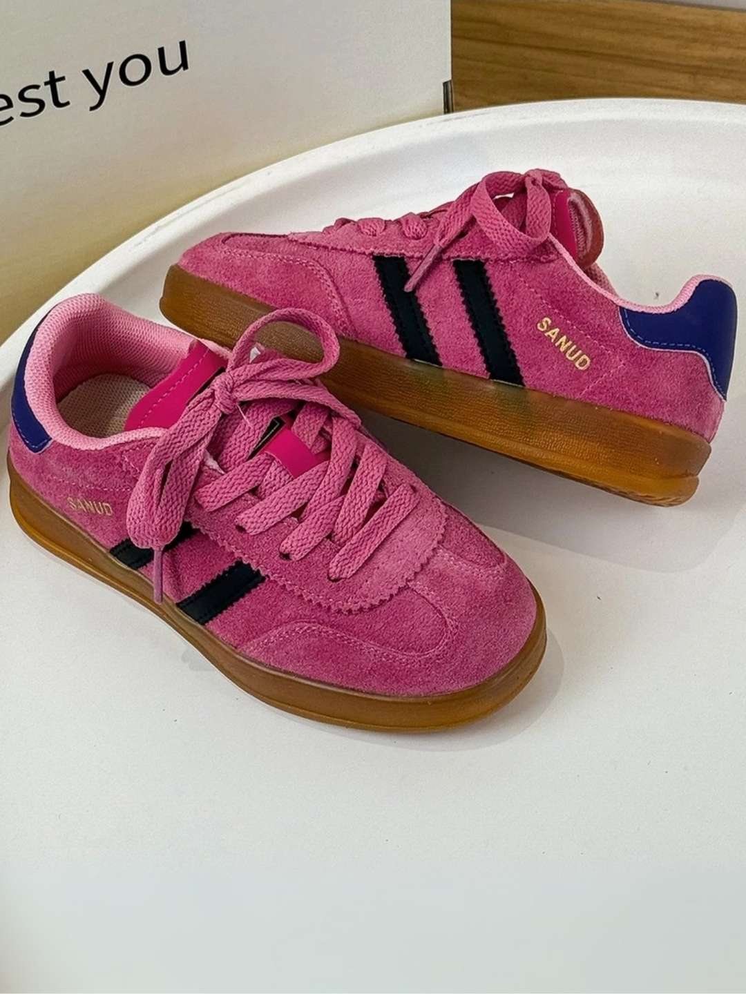 Meet Everyday Style Soft Sole Sneakers