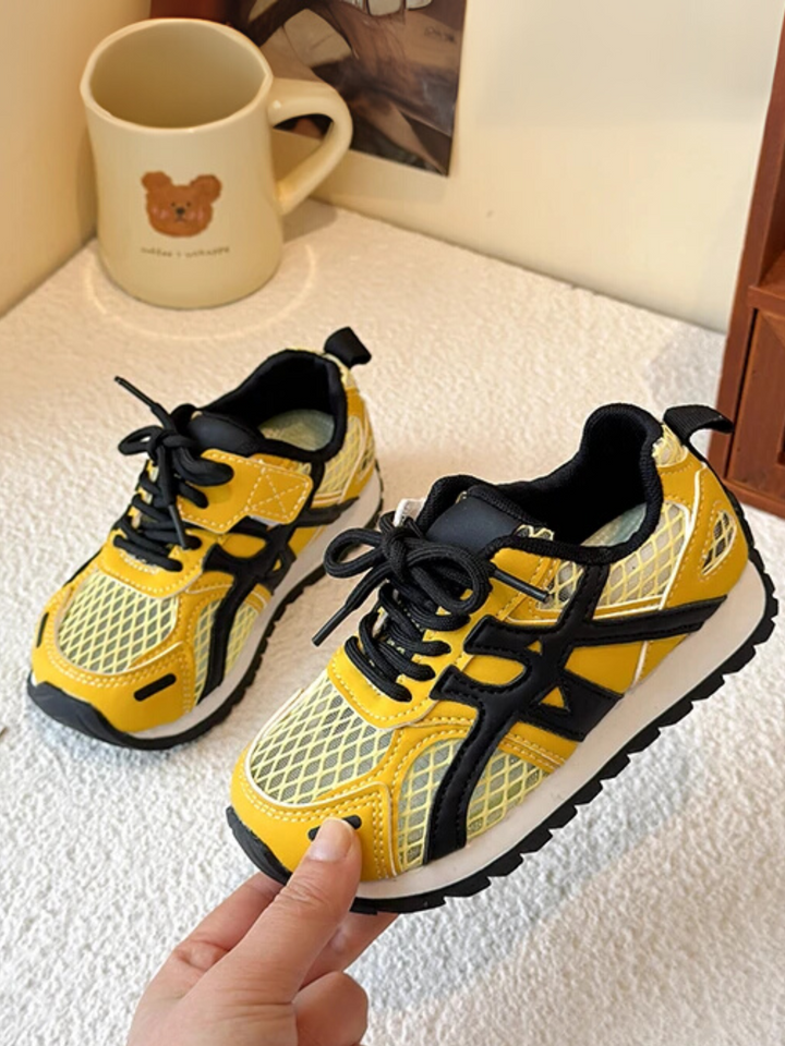 Cute Girls Mesh Grip Sneakers