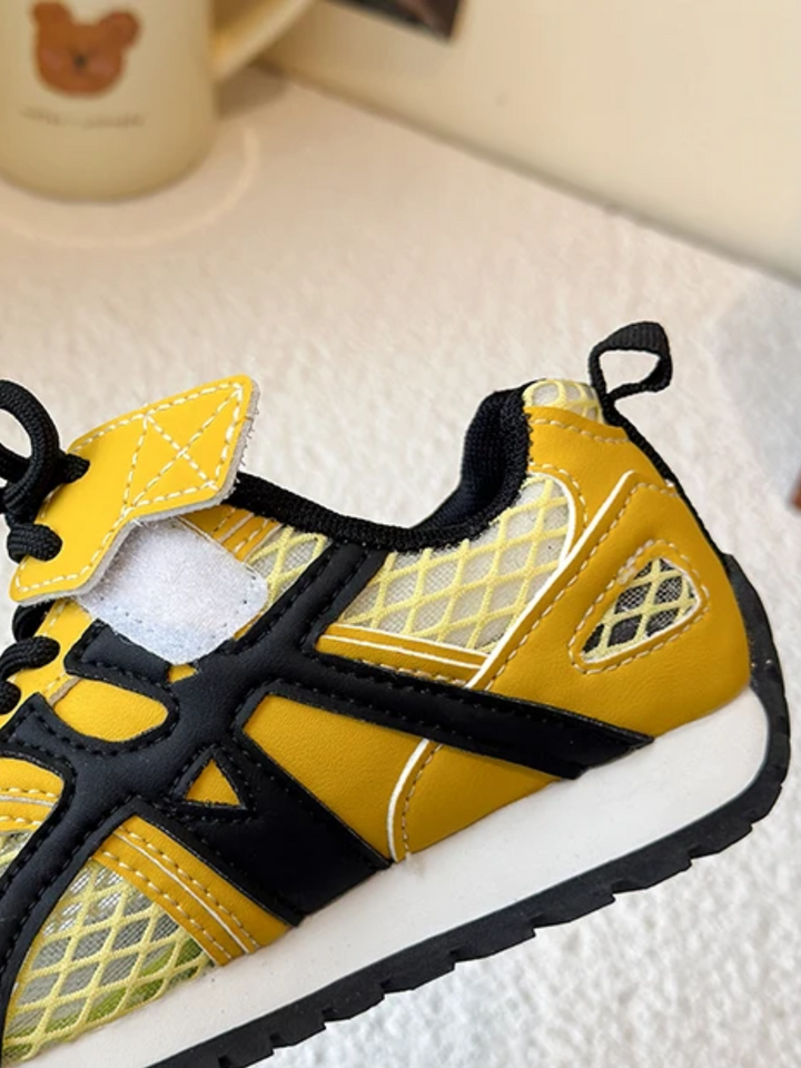 Cute Girls Mesh Grip Sneakers