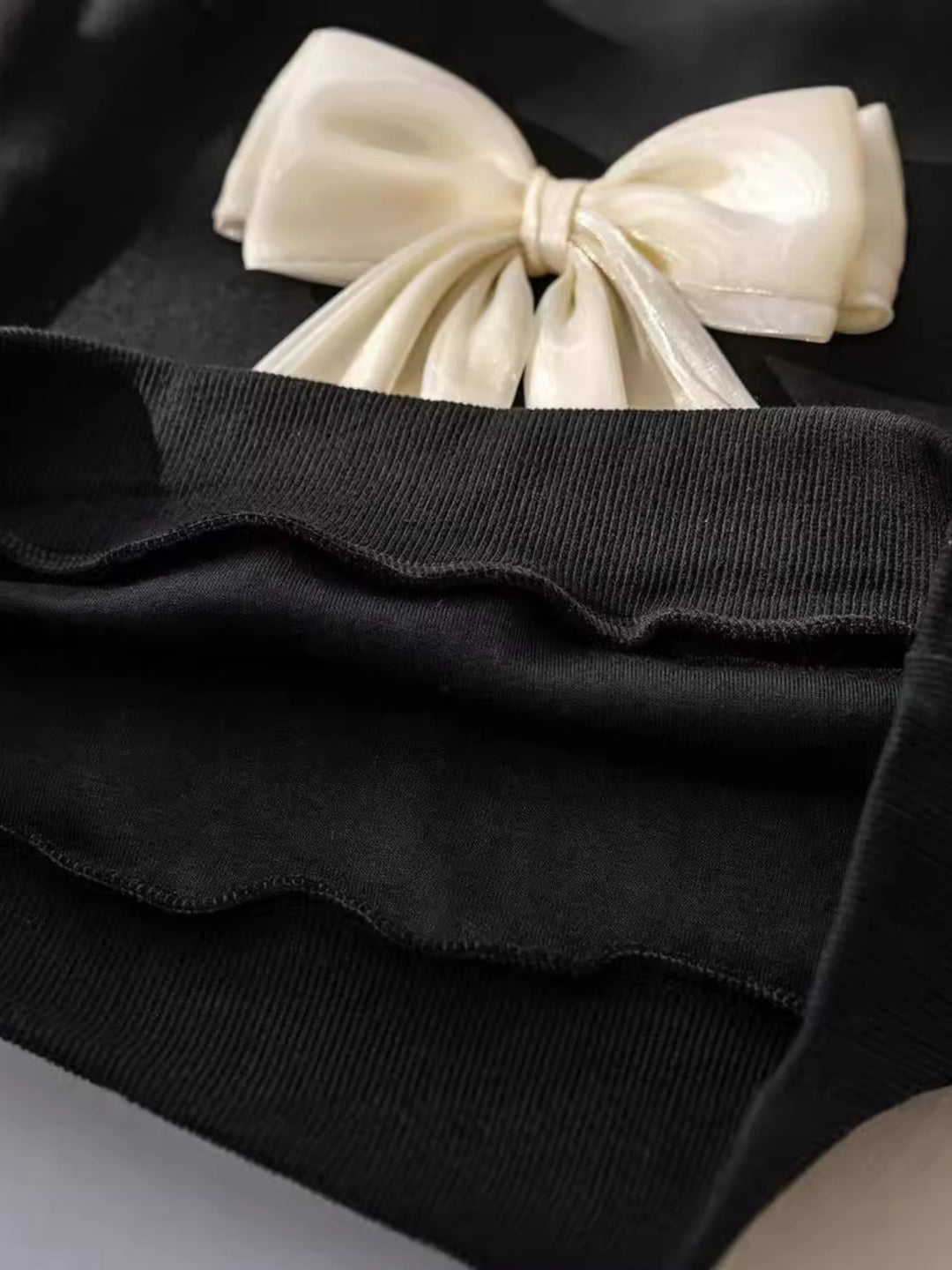 Pretty Statement Bow Sweatshirt